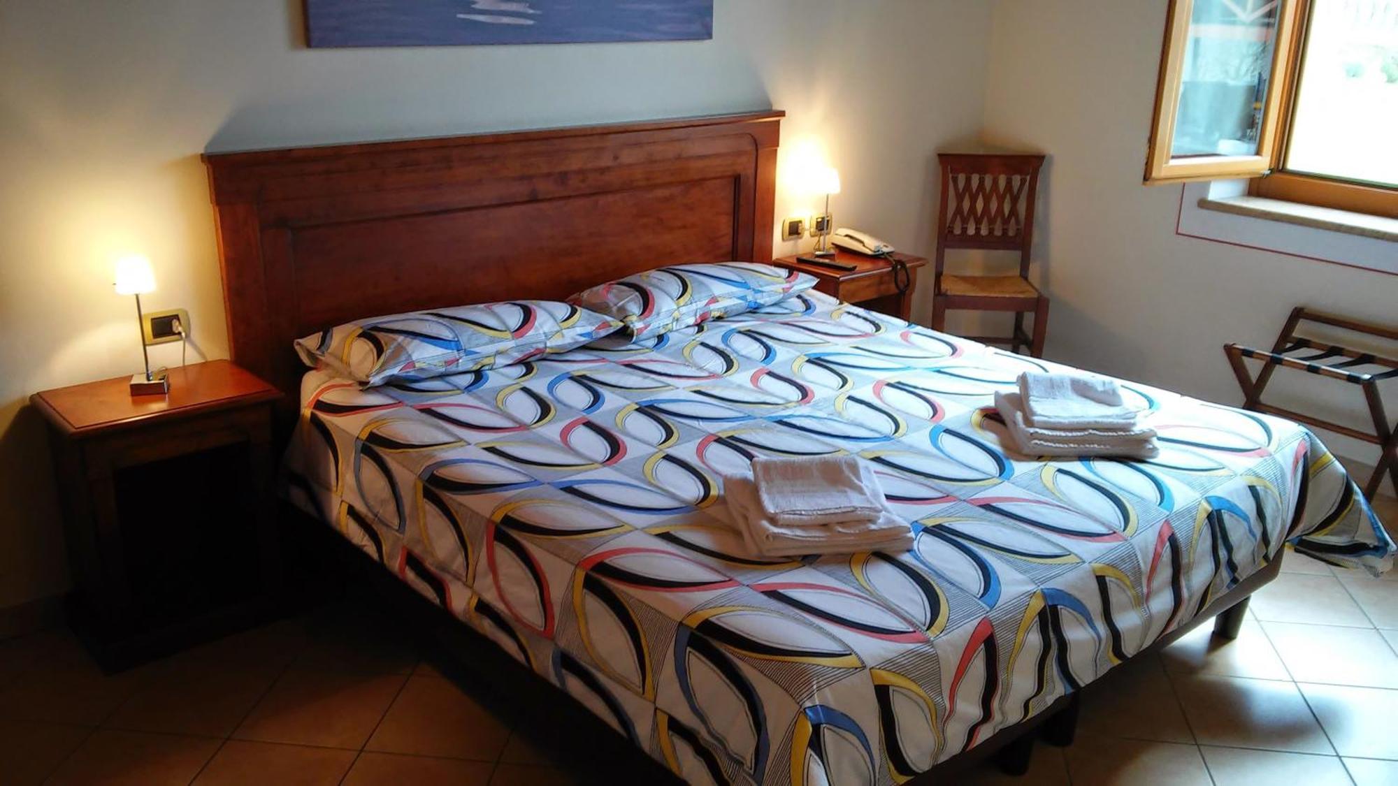 Relais Corte Pontigliardo Colà Habitación foto